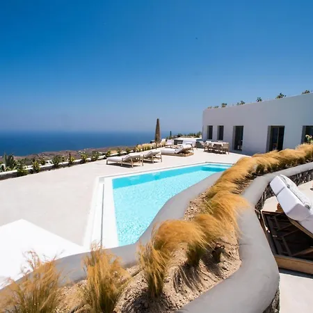 Vila Aregou Imerovigli (Santorini)