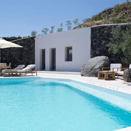 Aregou Villa